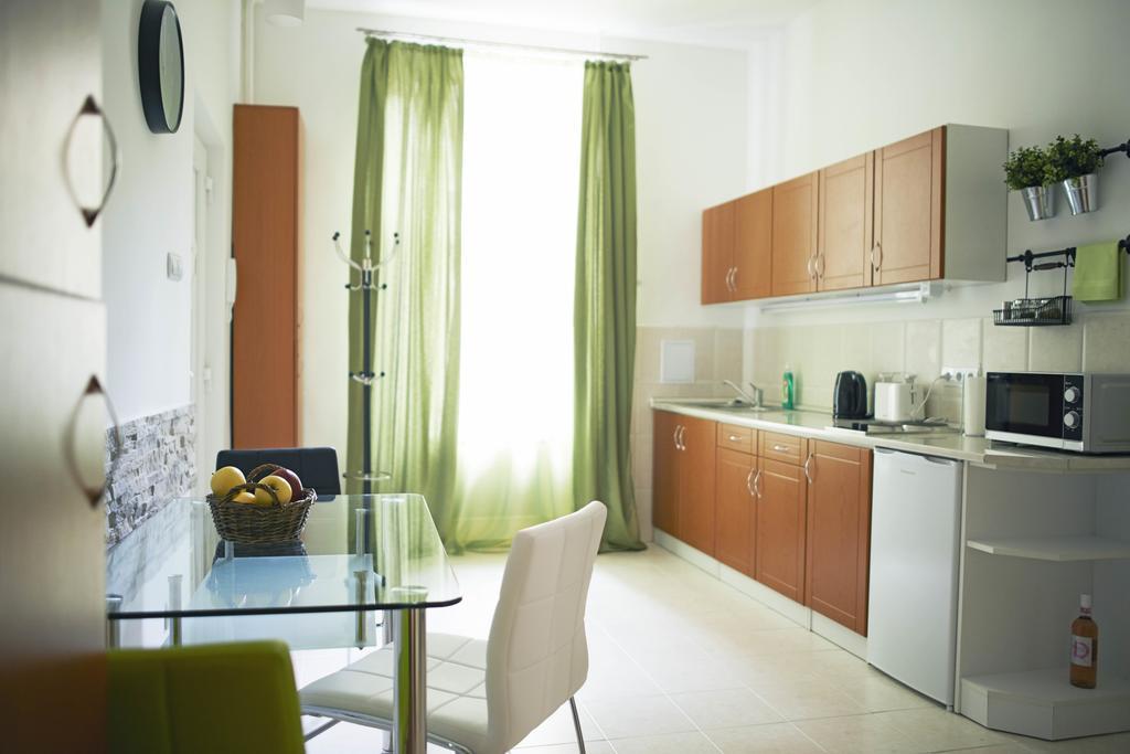 Louisa Apartment Budapeste Quarto foto
